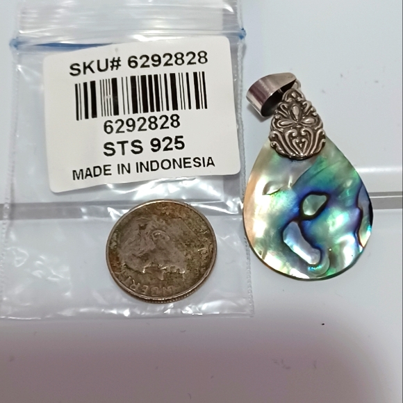 Abalone Shell Pendant in Sterling Silver - Picture 3 of 4